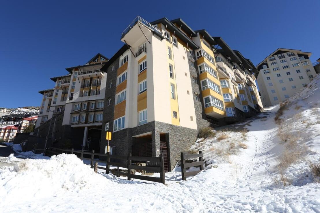 Miramar Ski A Pie De Pista - Atico Precioso Con Piscina Sierra Nevada Extérieur photo